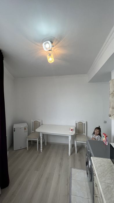 Мегацентр, Посуточно жк Айгерим