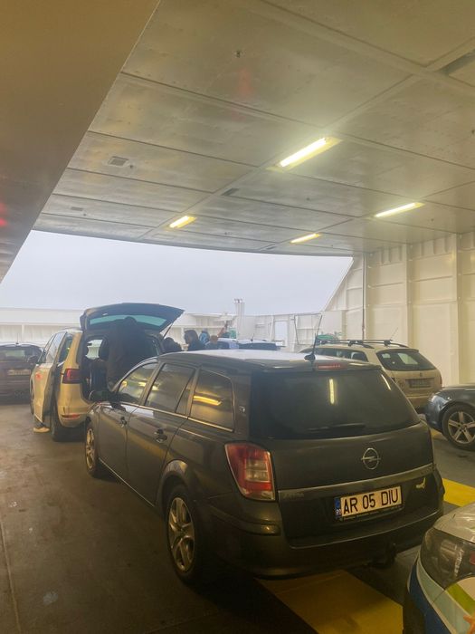 Opel Astra H Caravan 1.7 CDTI  2010  (1.400-Negociabil)