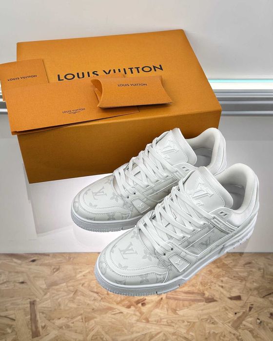Adidasi Louis Vuitton Trainer Premium