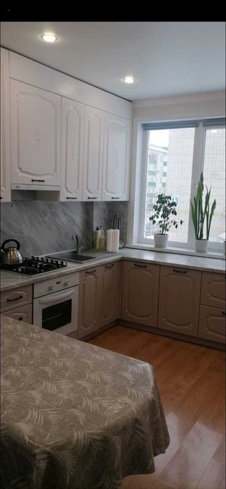 3-комнатная квартира, 80м, 2/9 этаж. Жана Орда 7