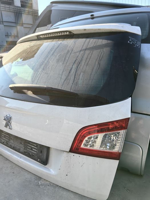 Врата багажник Peugeot 508 combi / Пежо 508 комби 2013г.