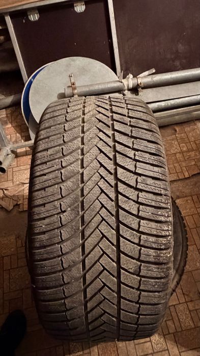 Зимни гуми,Bridgestone Blizzak LM 005, 2 броя!