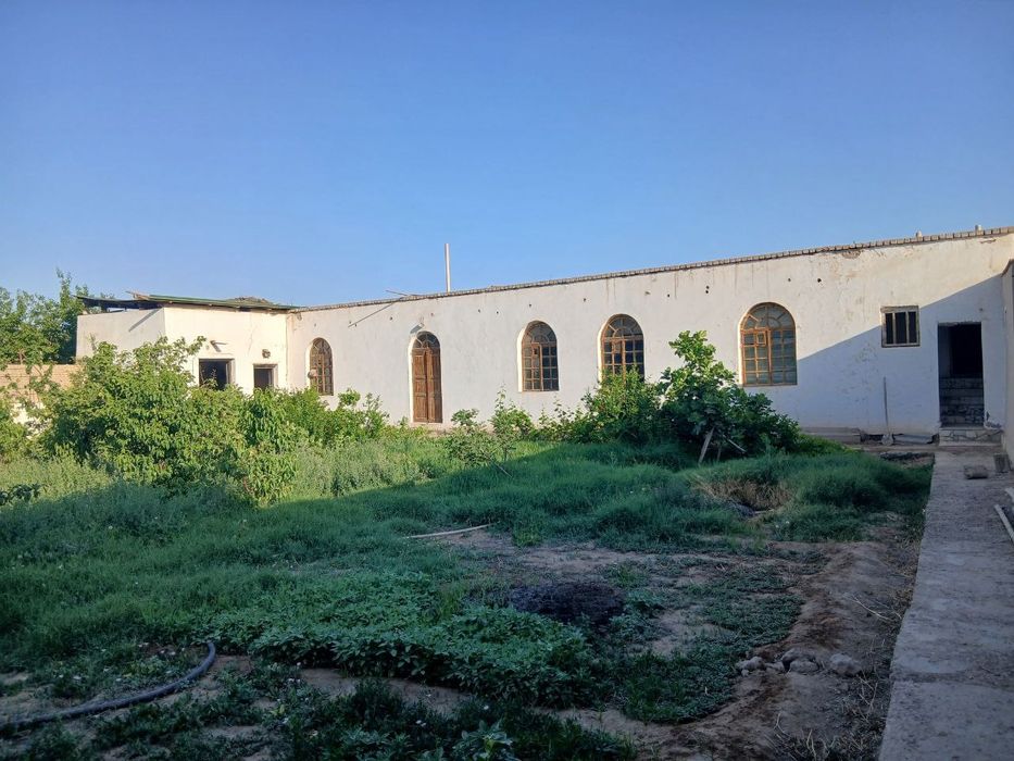 Хоразм Хива шахрида ховли жой сотилади/Xiva Xorazm Xovli Hovli/Uy/Ucha