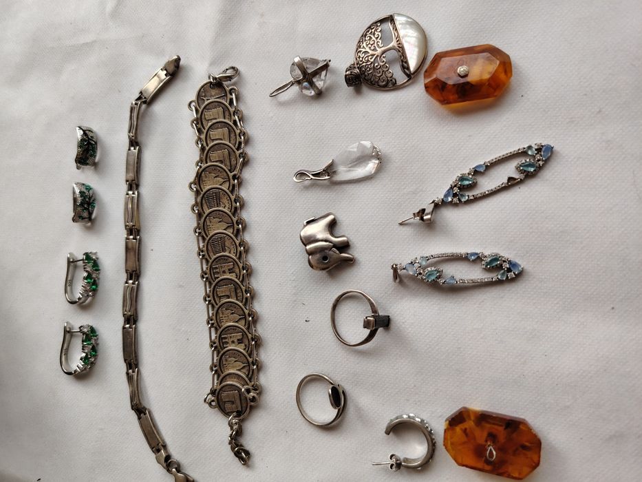 Бижута и антики и сребро