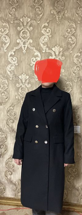 Пальто черное классическое