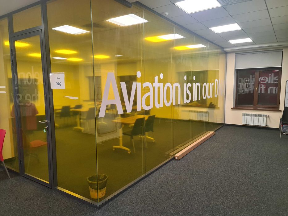 Тонировка витражей и окон