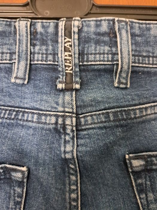 Pantaloni scurti Replay impecabili