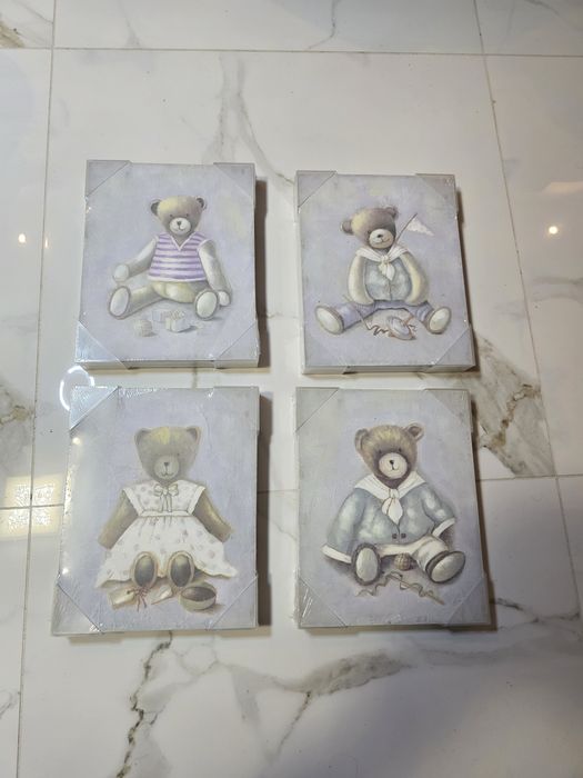 Set de 4 Tablouri camera bebelusi