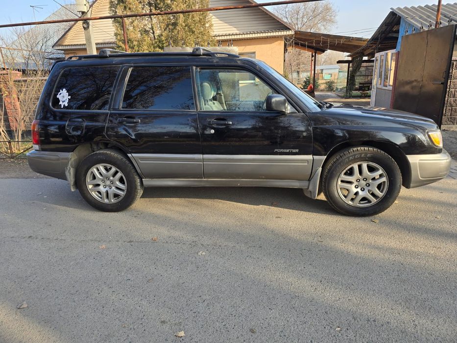 Продам Субару форестер