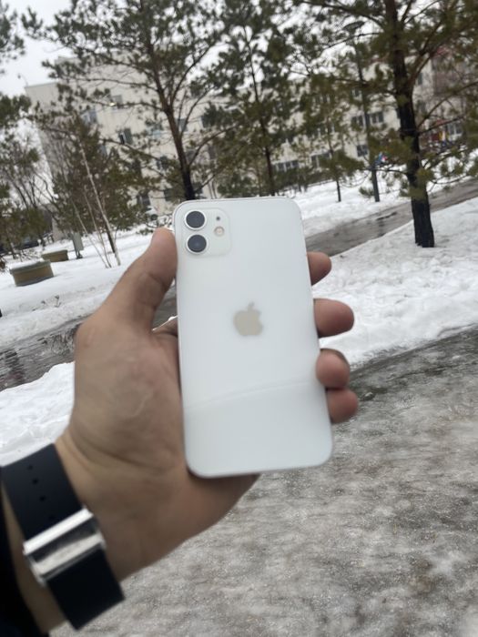 продам Iphone 12 64 гб
