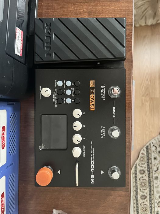 Гитарный процессор Nux mg-400