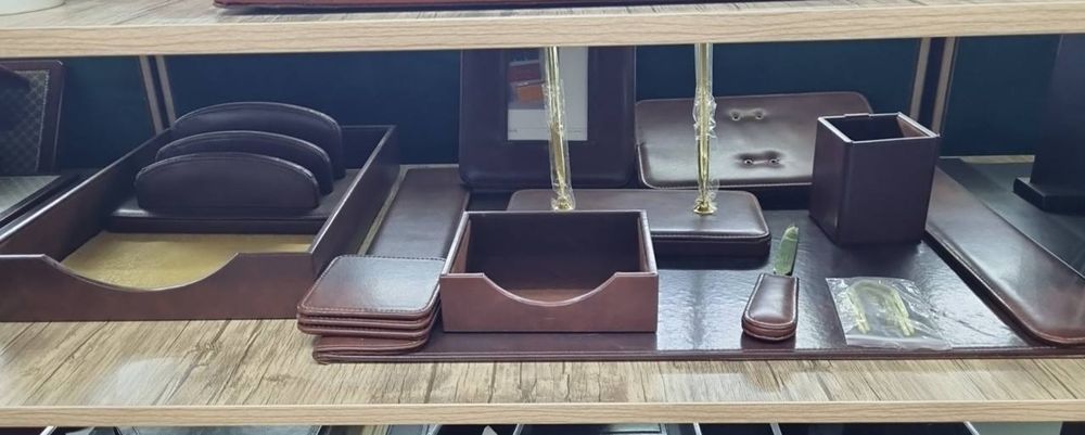 Набор настольных экскюзивний офисный кожаный, 13 предметов, CROCODILE,