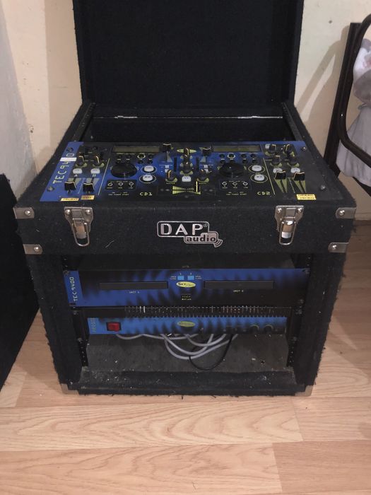 Vand statie + 2 boxe