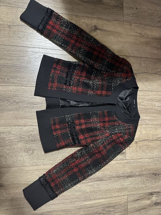 Страхотен Костюм EXCUSE