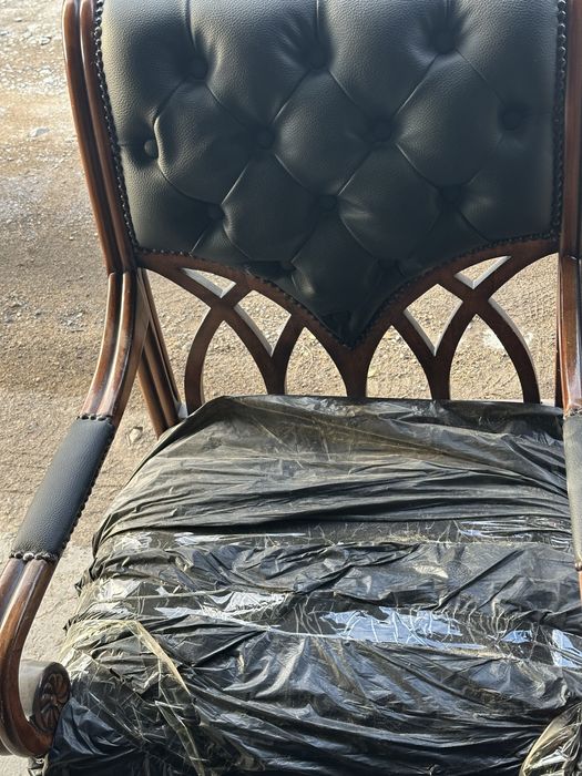 Кресло кожанное 60000