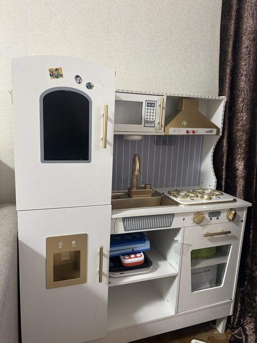 Продам детскую кухню