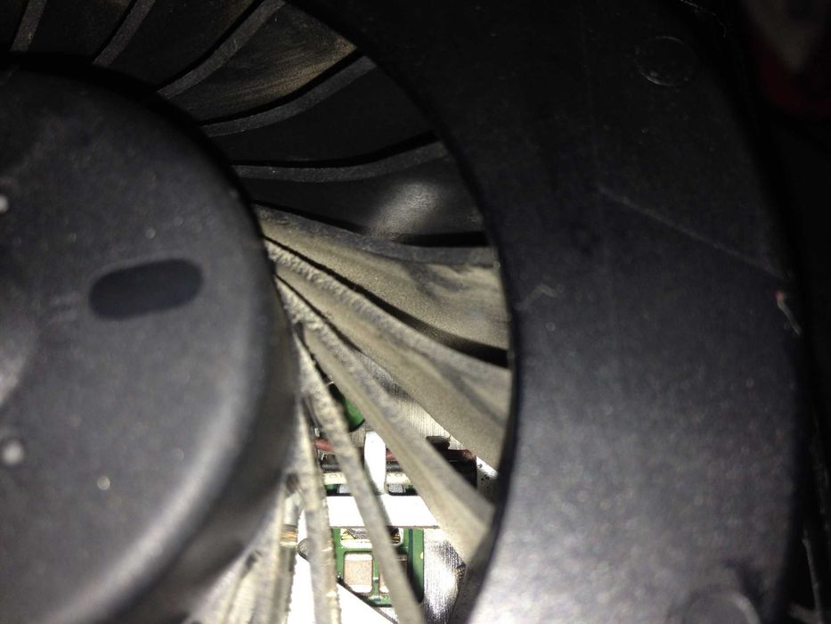 mini aspirator curatare laptop pc masina aspirator acumulator