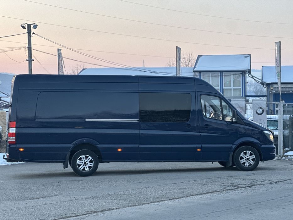 Mercedes Sprinter 319 CDI 3.0 V6 190CP XXL 9 Locuri Cârlig 3.5T 319