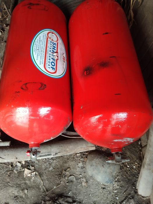 Shaffof gaz balon sotiladi