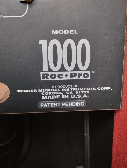 Продам гитарный комбо усилитель