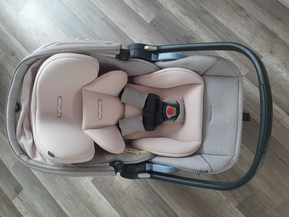 Столче за кола Peg Perego