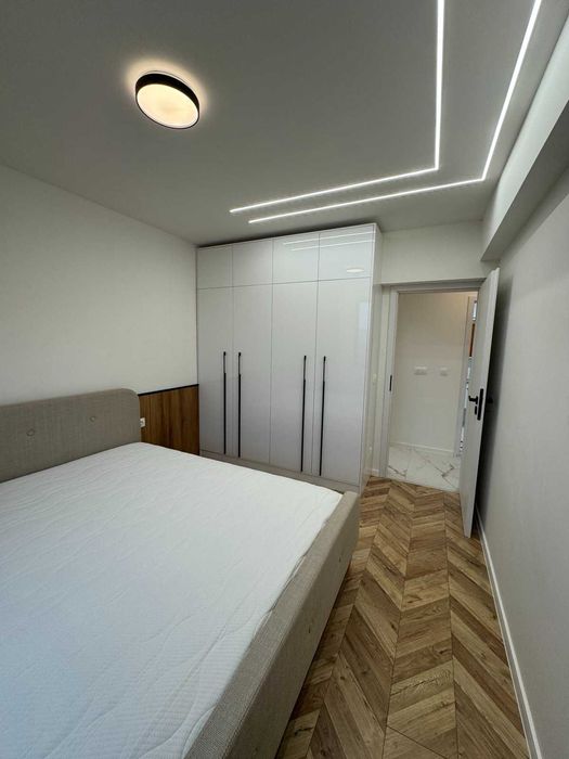 От собственик! Нов тристаен луксозен в Смирненски- първи наемател