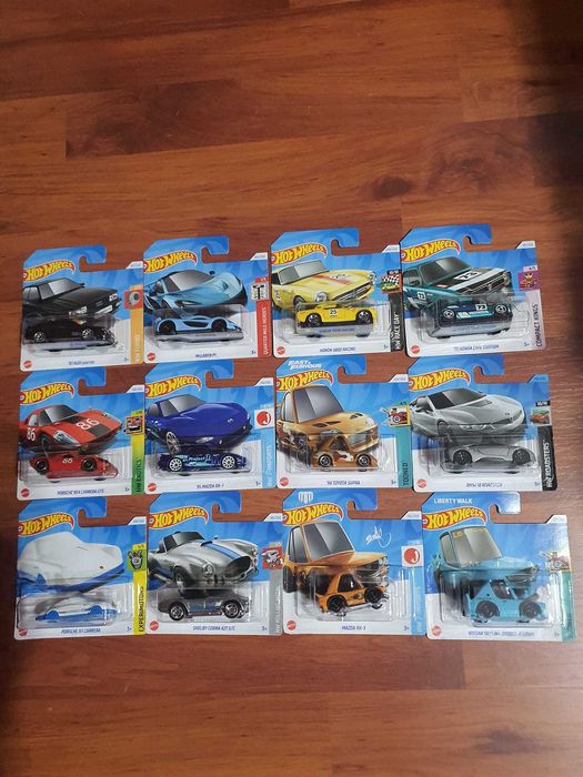 Hot Wheels-BMW,Honda,Nissan,Porsche,Mazda,Audi,Mercedes
