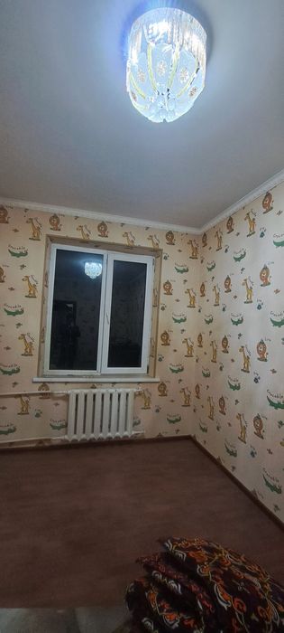 Ислом Каримов кучаси 120 a 118 7 микрарайон да 3 хонали уй сотилади.