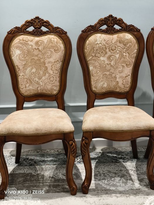 Стулья для гостиной