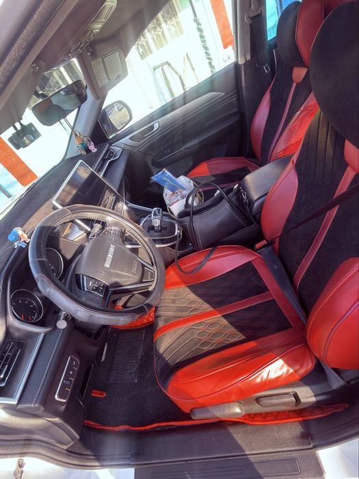 Авточехол Haval M6