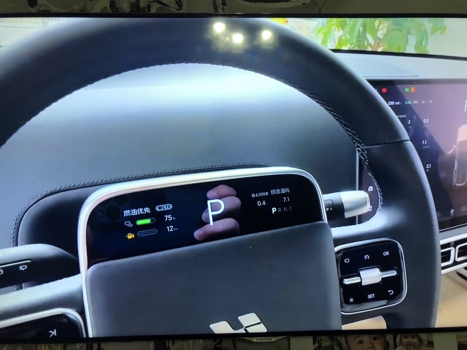 Телевизор Samsung SmartTV