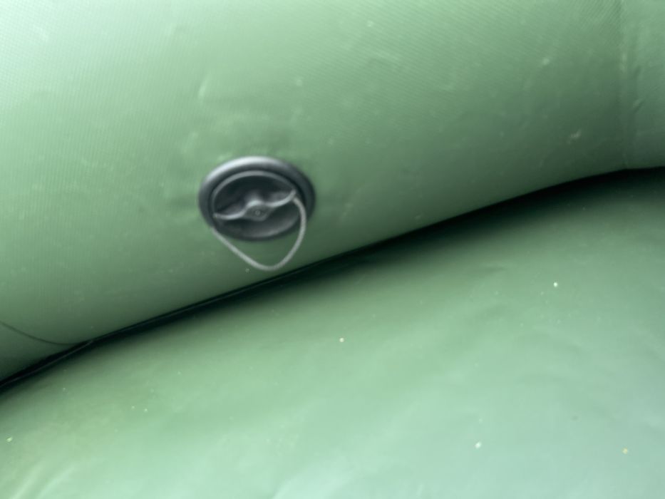 лодка с накидным электромотором