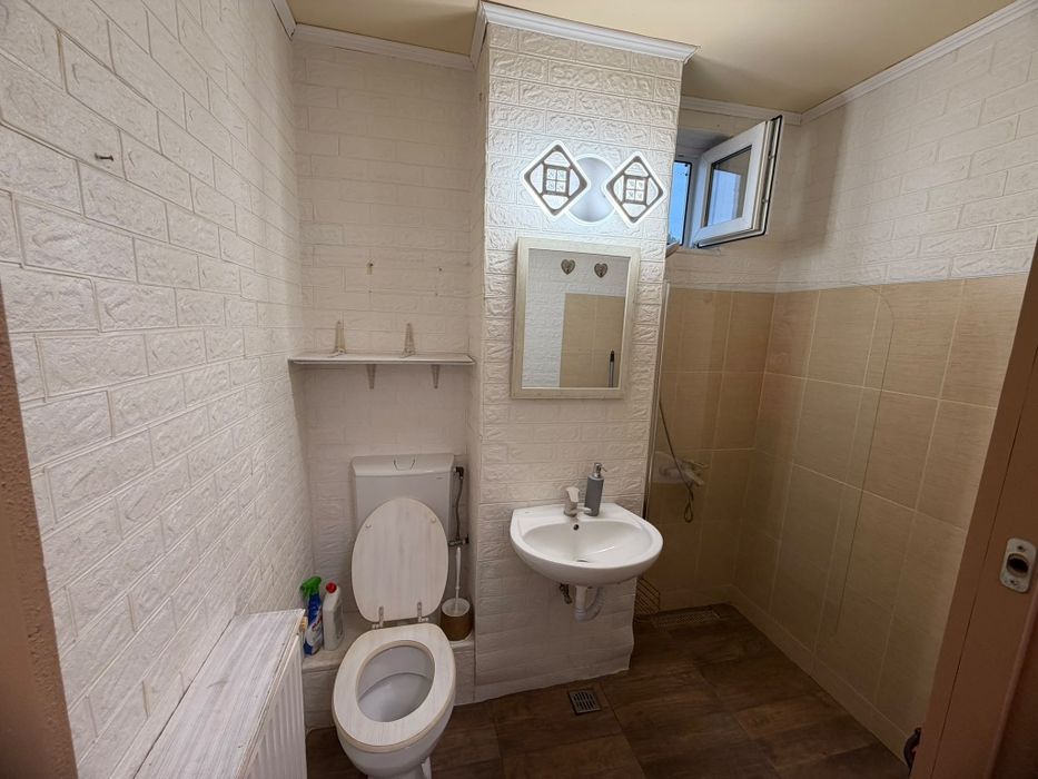Închiriez apartament 2 camere renovat in 2026