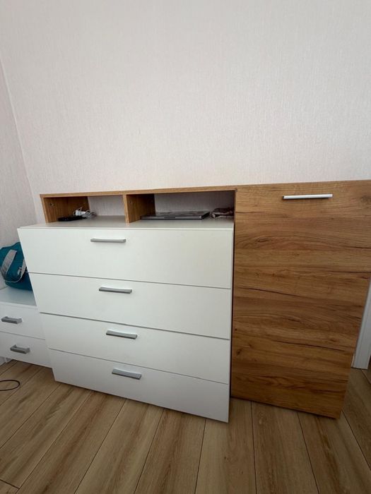 Продается кровать 140/200+2тумба+комод