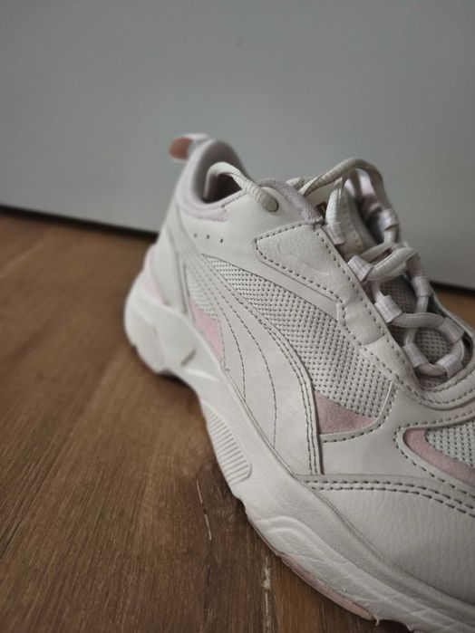 Дамски маратонки PUMA Cassia 36 номер