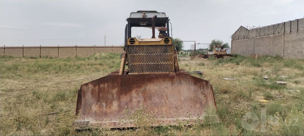 Бульдозер Т-170 год1989