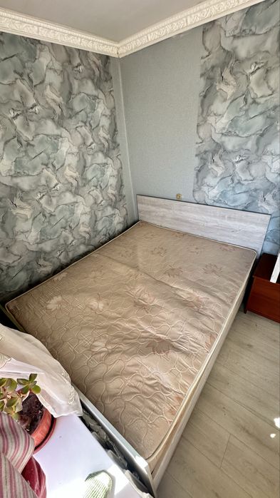 Продается кровать двух спальная