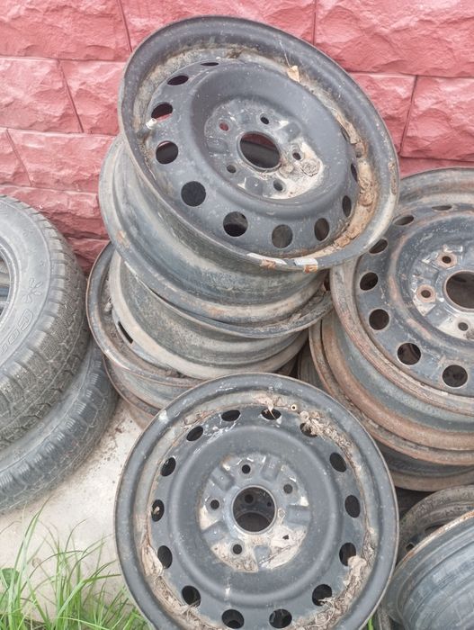 Продается резина,и диски