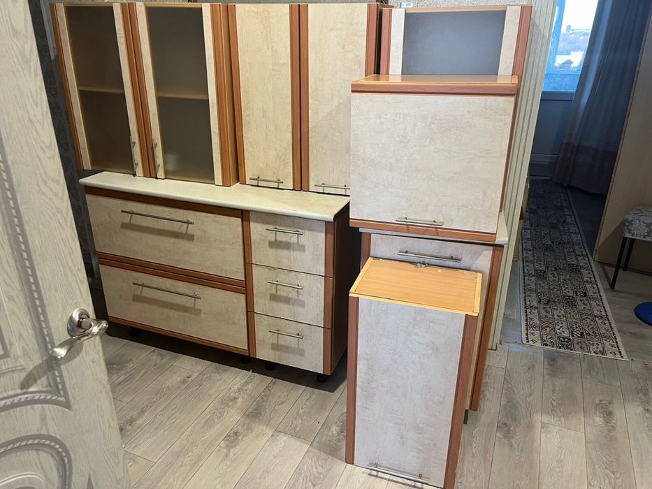 Куханный гарнитур