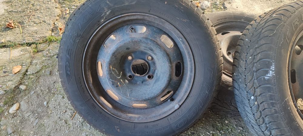 Vand 4 roti iarna debica frigo 195/65R15
