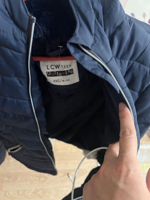 Продам куртку на осень