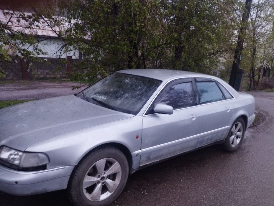 Ауди А8 Квадро 1998 г