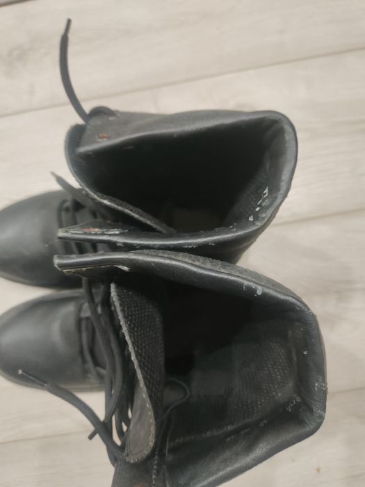 Продам Берцы новые