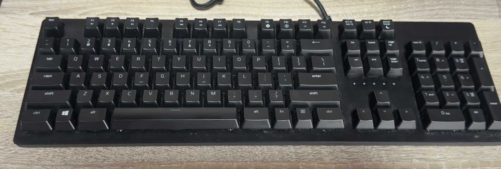 Клавиатура Razer Huntsman, гейминг, механична, подсветка, черна, USB