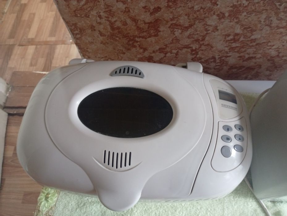 Продам Хлебопечь