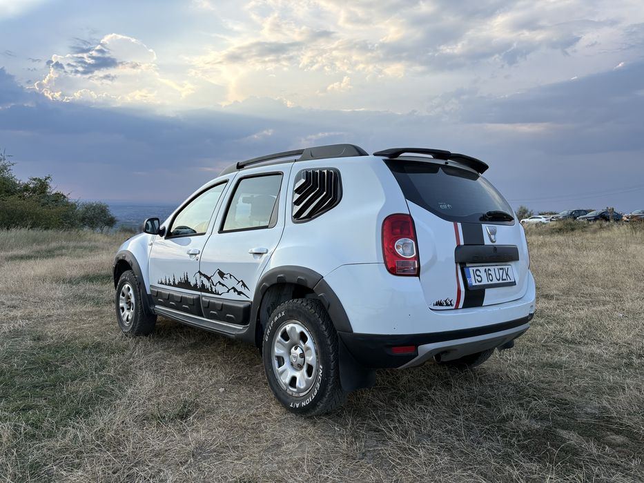 DACIA Duster 2011 — imagine 3