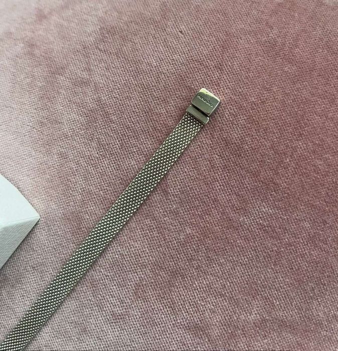 Оригинална гривна Pandora reflexión 16см.
Цена 90лв