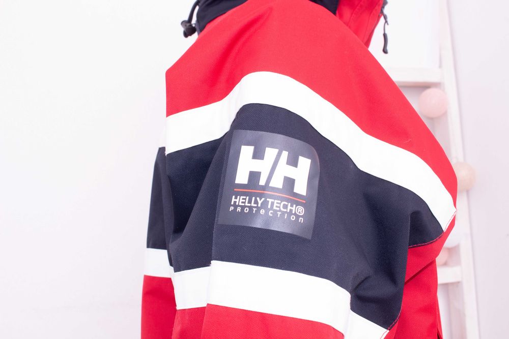 Helly Hansen оригинално мъжко яке червено водоустойчиво M