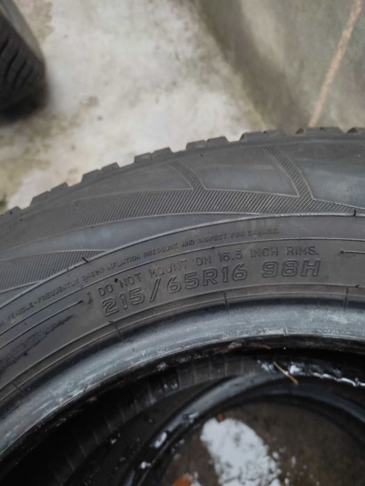 Гуми 215/65/16 Фалкен