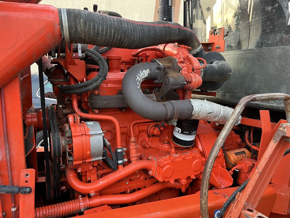 Autopropulsata Erbicidata/Stropit 18m sau schimb cu Tractor John Deere